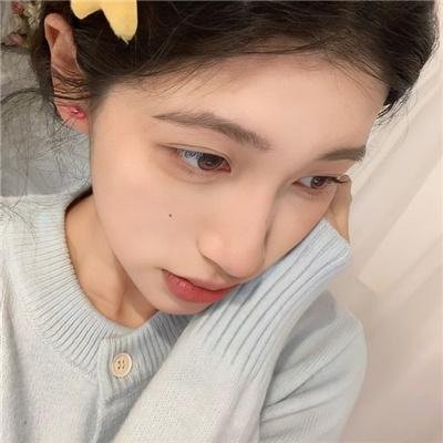 青苔花开